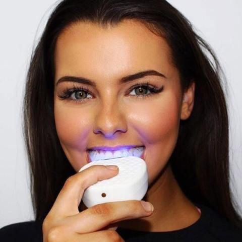 Electric Toothbrush and Whitening: The Winning Duo for a Perfect Smile 🪥✨